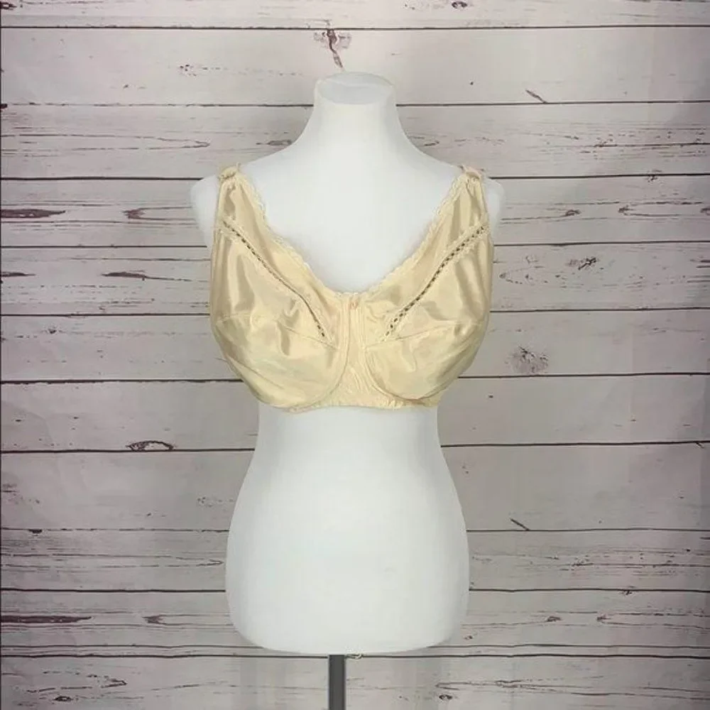 Naturalwear 44DD Beige‎ Lace Trim Mastectomy Bra